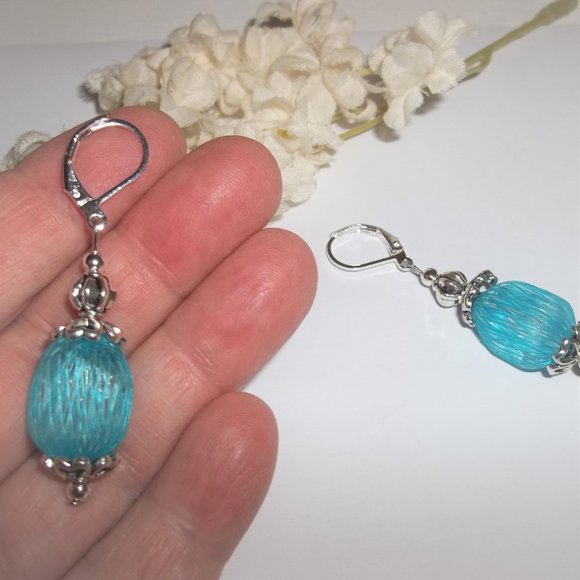 Turquoise Blue and Silver Earring, Earring, Blue Earring, Turquoise Earring 7645 - Picture 6 of 8